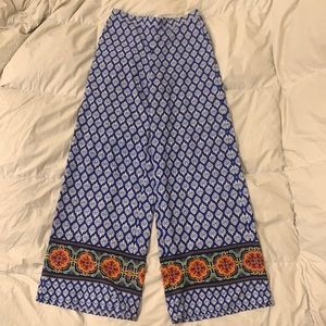 Love tree boho pants, size small